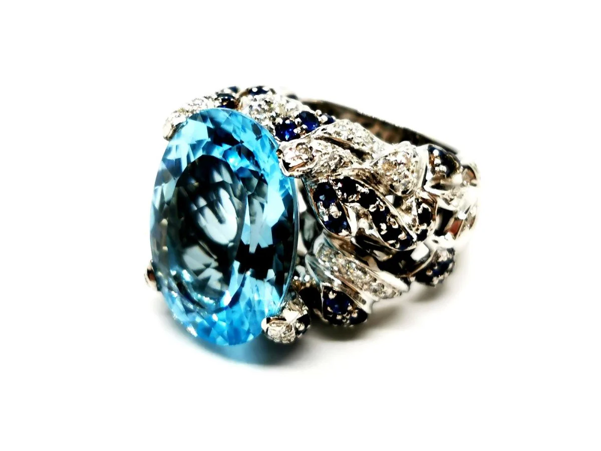 Bague Cocktail en Or blanc et Topaze - Image 4