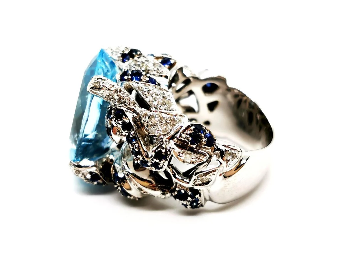 Bague Cocktail en Or blanc et Topaze - Image 5