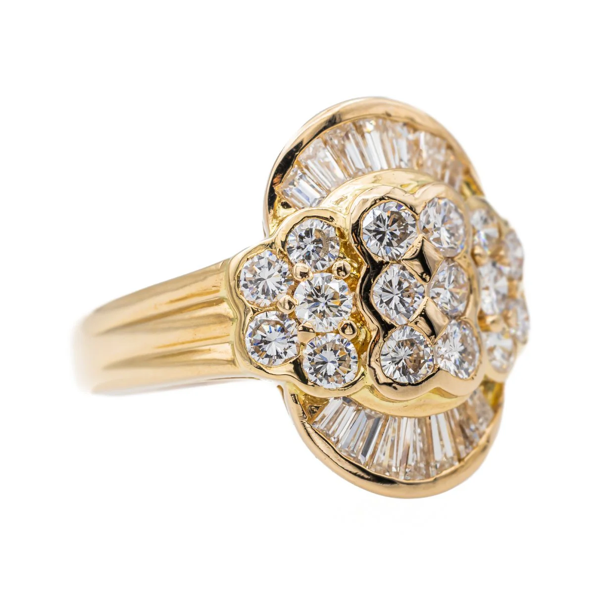 Bague Cocktail en or jaune et diamant - Image 7