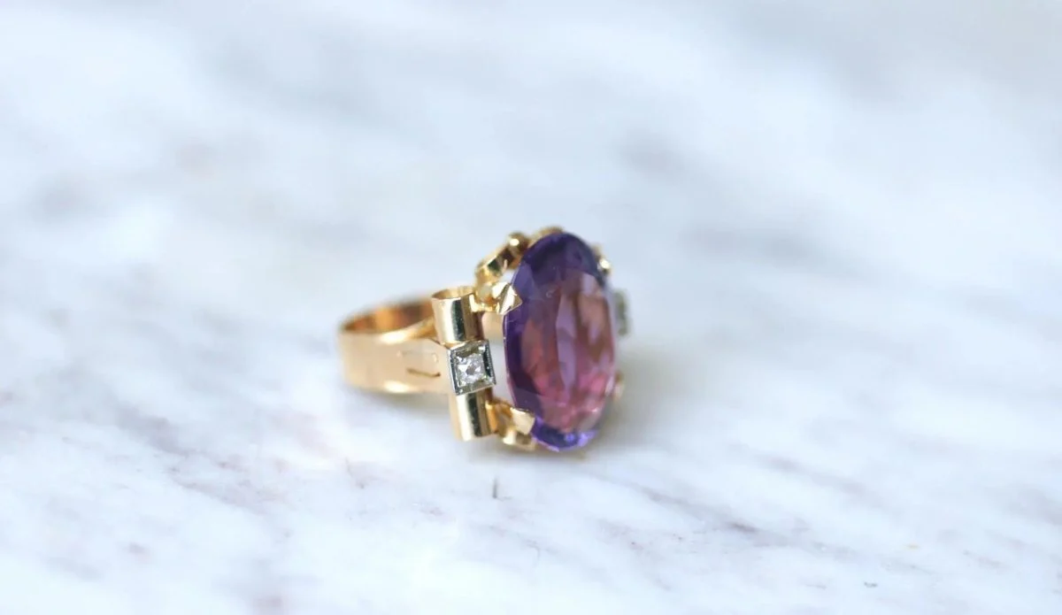 Bague Tank Améthyste et Diamants sur Or Jaune - Image 7