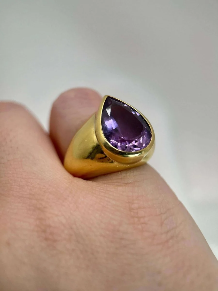Bague cocktail vintage en or jaune et améthyste poire - Image 2