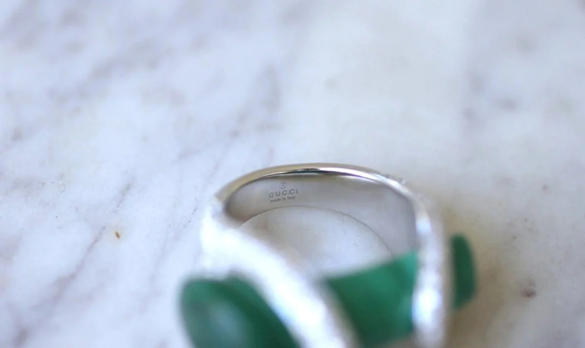 Bague Cocktail Gucci, malachite et diamants sur or blanc - Image 9
