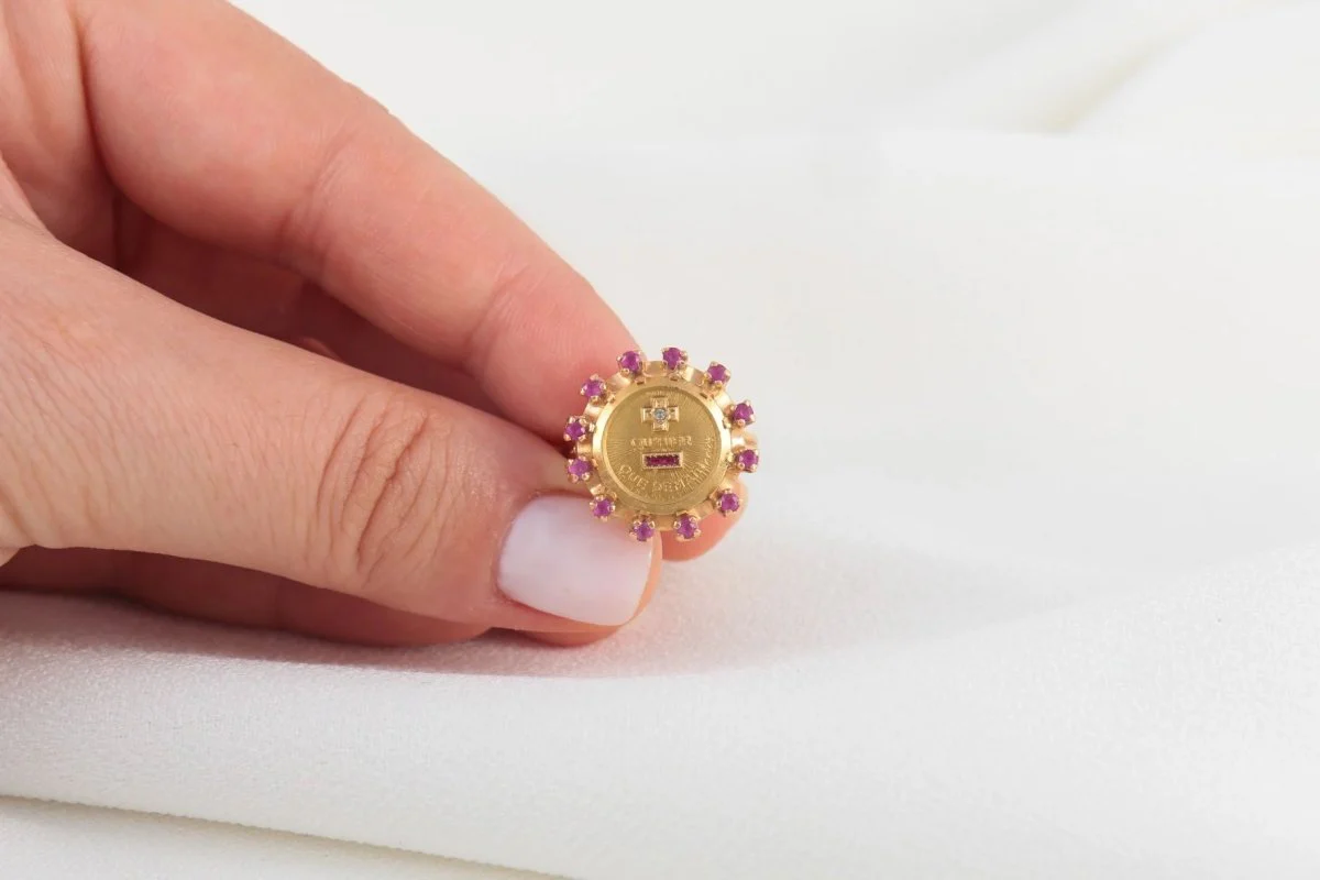 Bague d’Amour Augis en Or, Rubis et Saphirs Roses, Plus Hier Moins Demain, A. Augis - Image 6