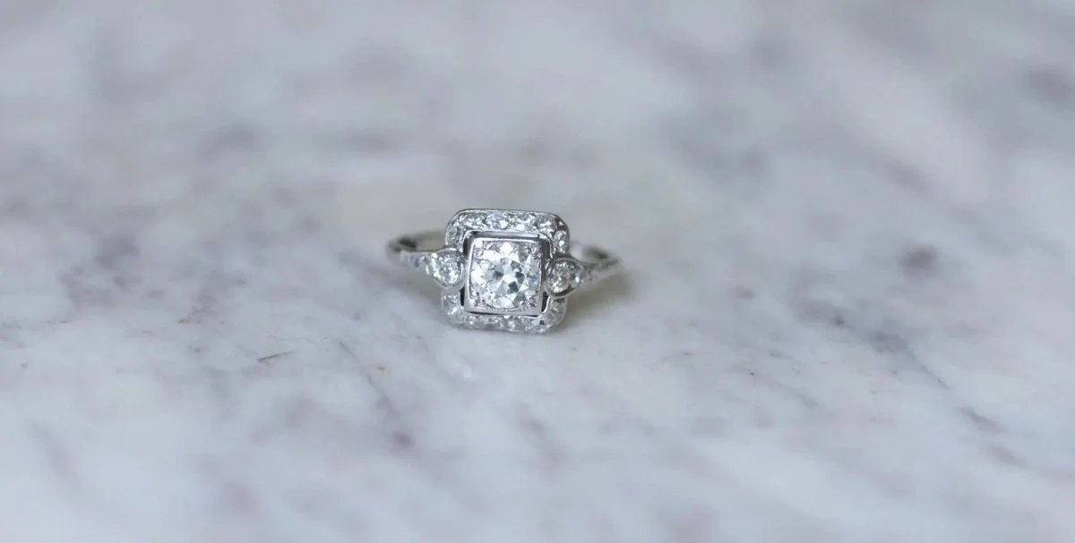 Bague Art Deco Carrée Diamants 1,45 Cts - Image 3
