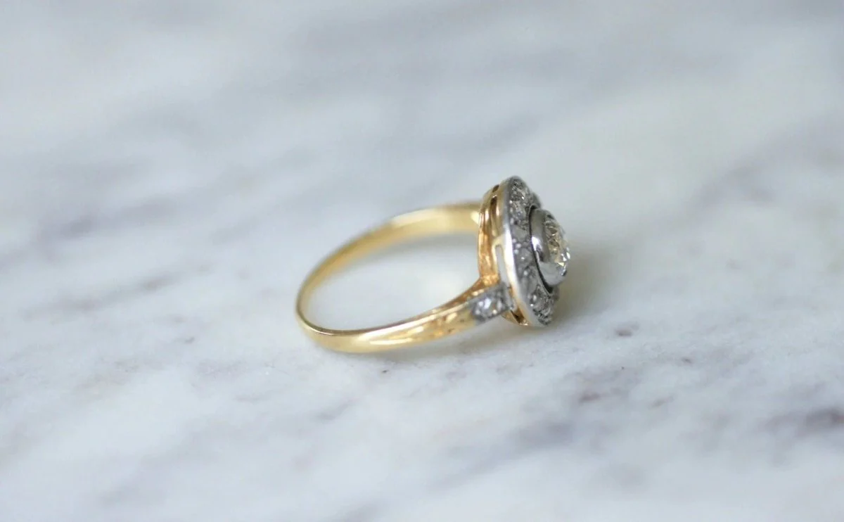 Bague cible ronde diamants - Image 9