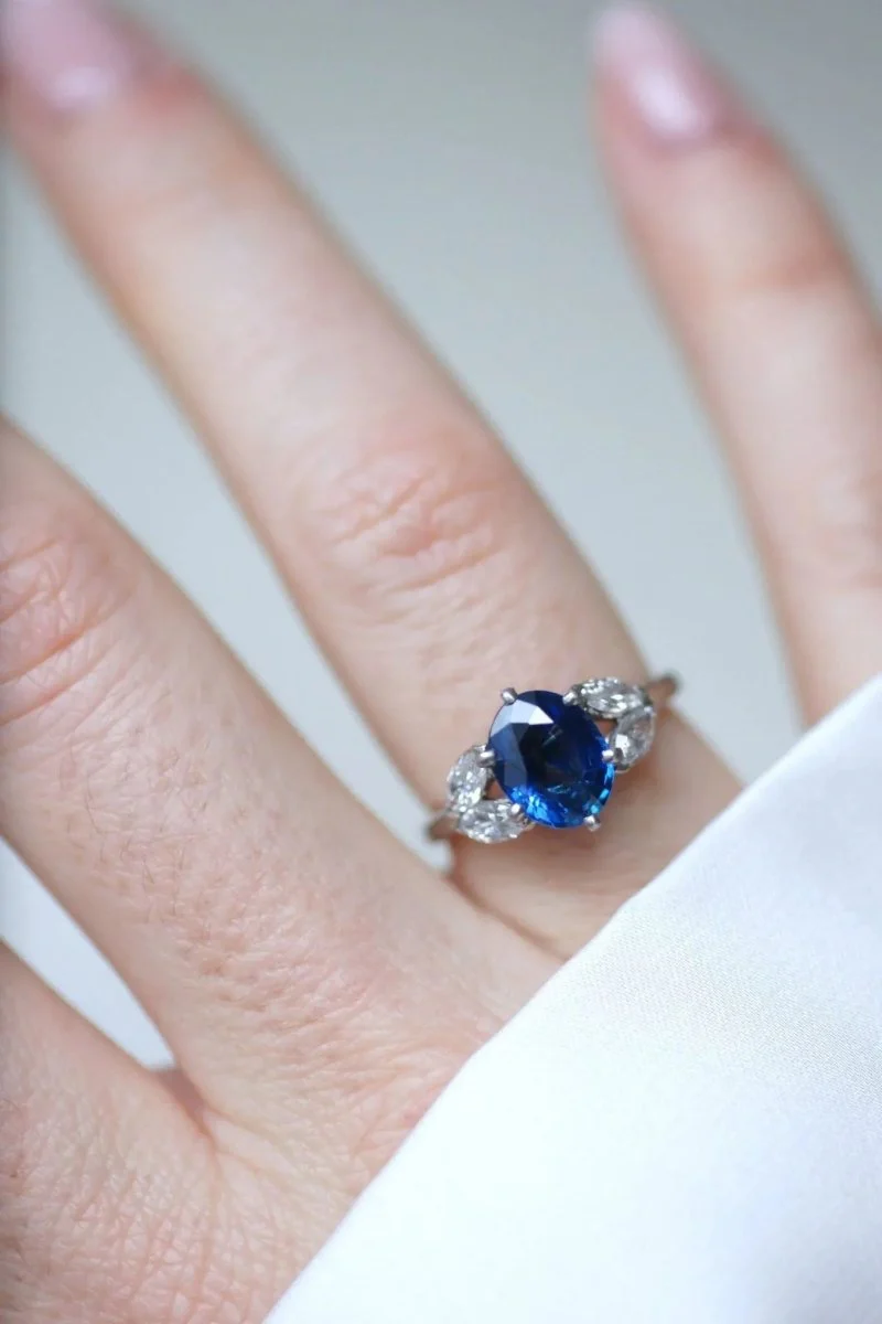 Bague Mellerio dits Meller, saphir et diamants - Image 8