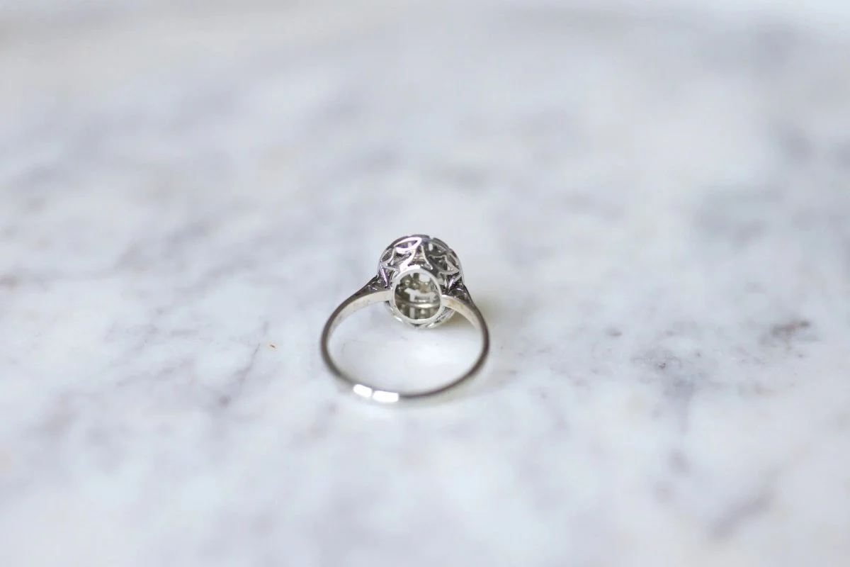 Bague de fiançailles ovale Art Deco platine or blanc et diamants - Image 9