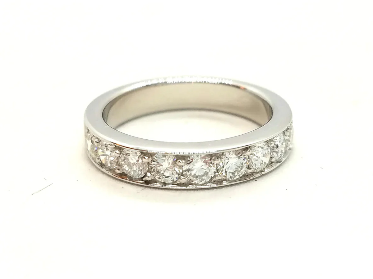 Bague Demi alliance Or blanc Diamant