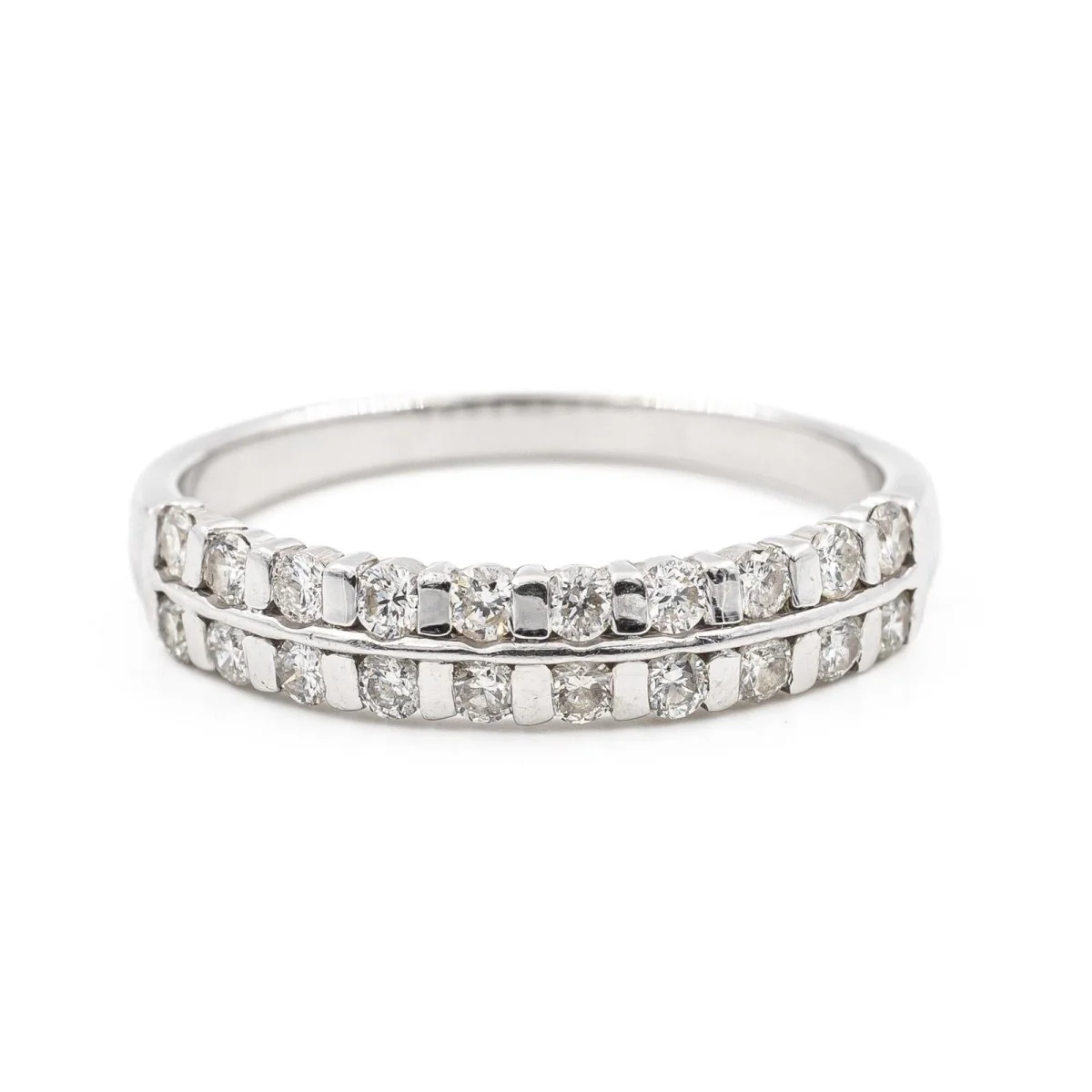 Bague Alliance en or blanc et diamants