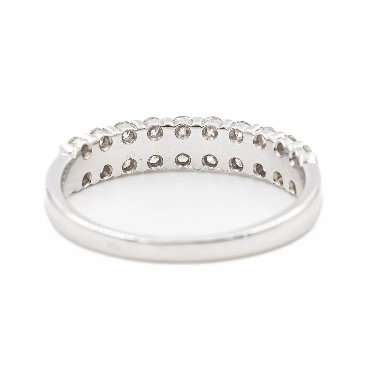 Bague Alliance en or blanc et diamants - Image 3