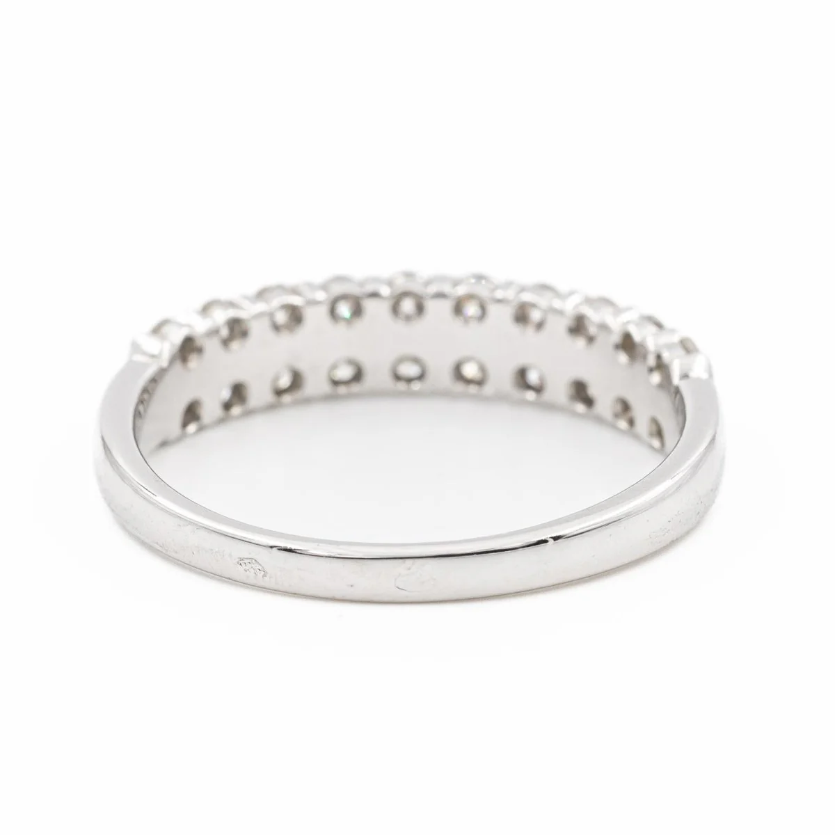 Bague Alliance en or blanc et diamants - Image 4