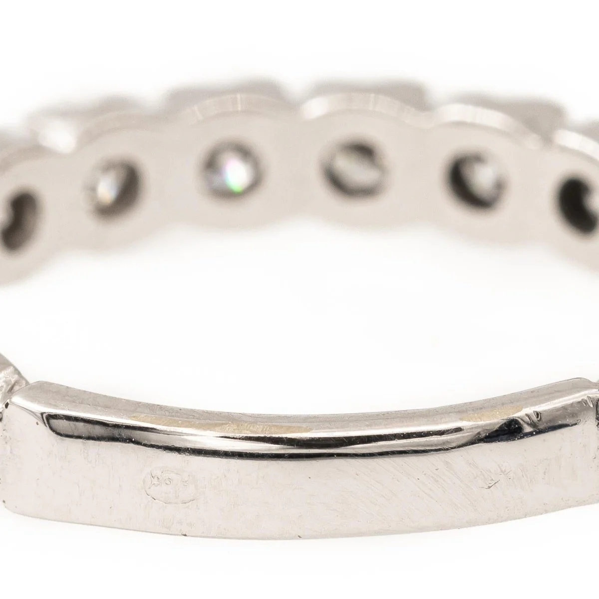 Bague Alliance en or blanc et diamants - Image 6