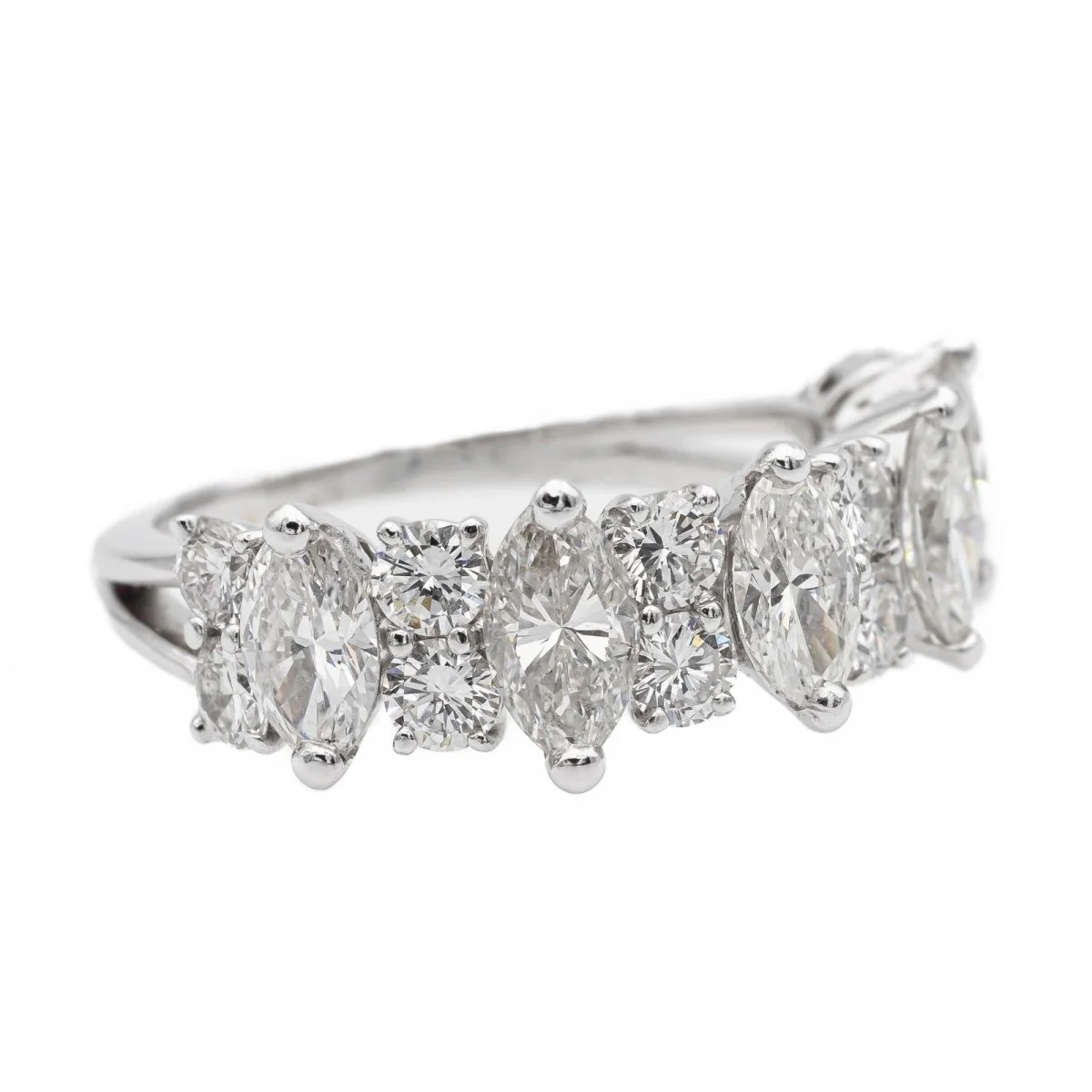 Bague Demi alliance Or blanc diamant - Image 7