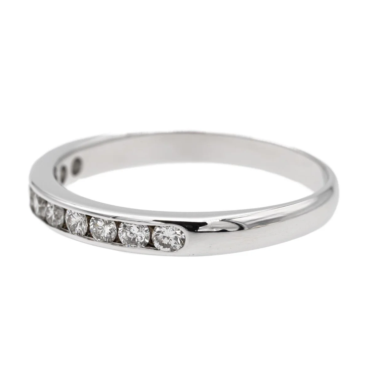 Bague demi alliance en or blanc et diamants - Image 4
