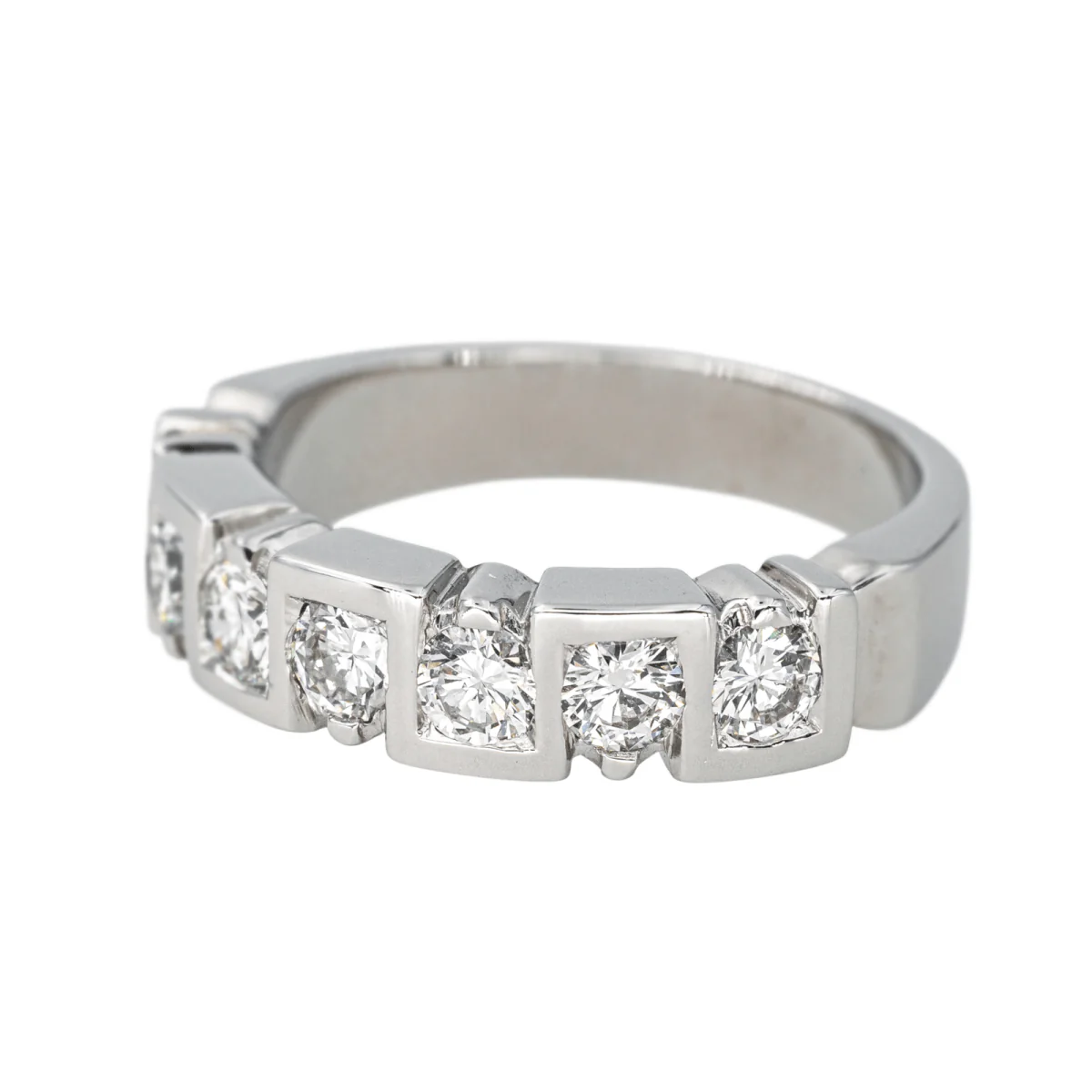 Bague Alliance en or blanc et diamants - Image 3
