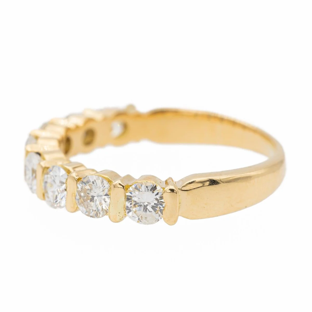 Bague demi alliance en or  jaune et diamants - Image 3