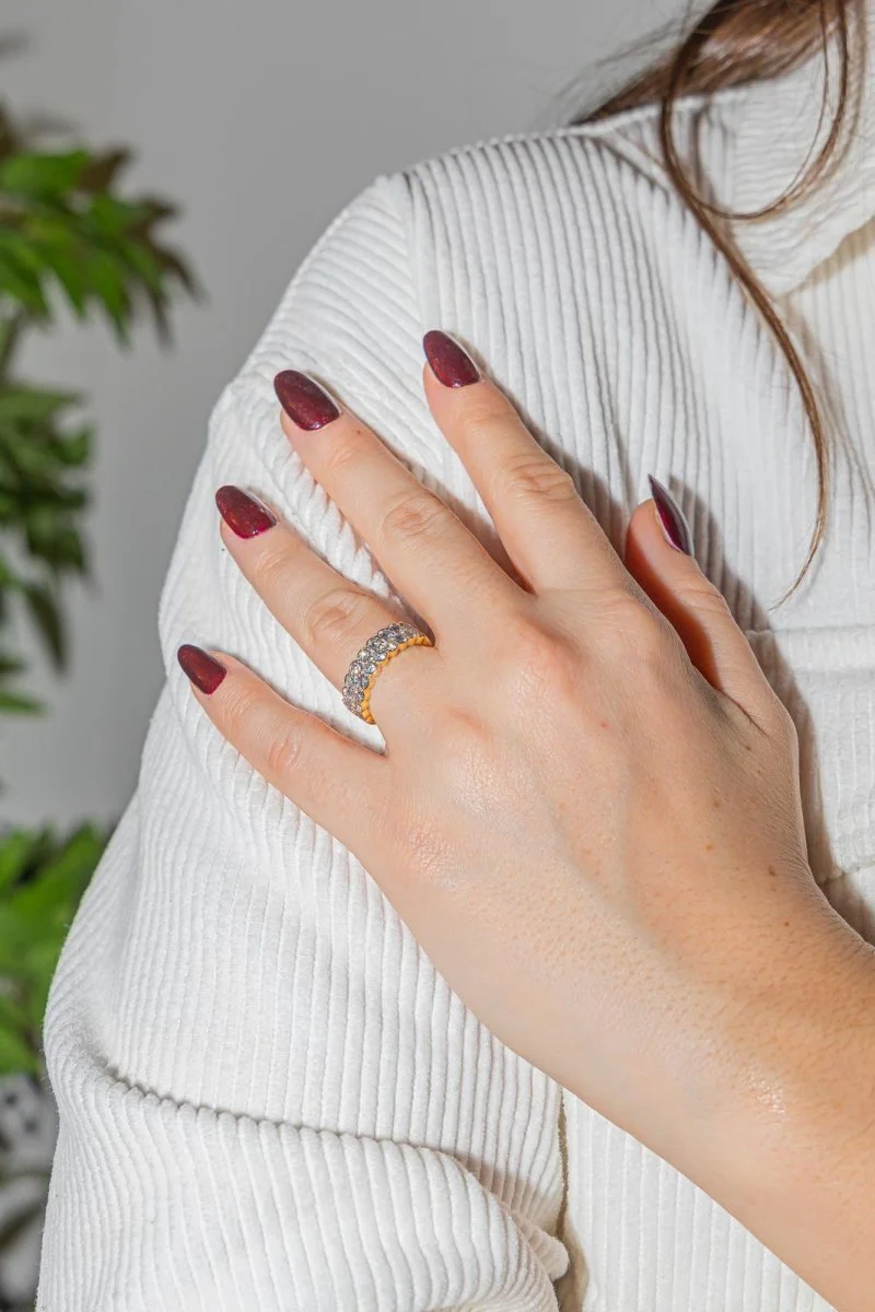 Bague Demi alliance en or jaune, blanc, et Diamant - Image 2