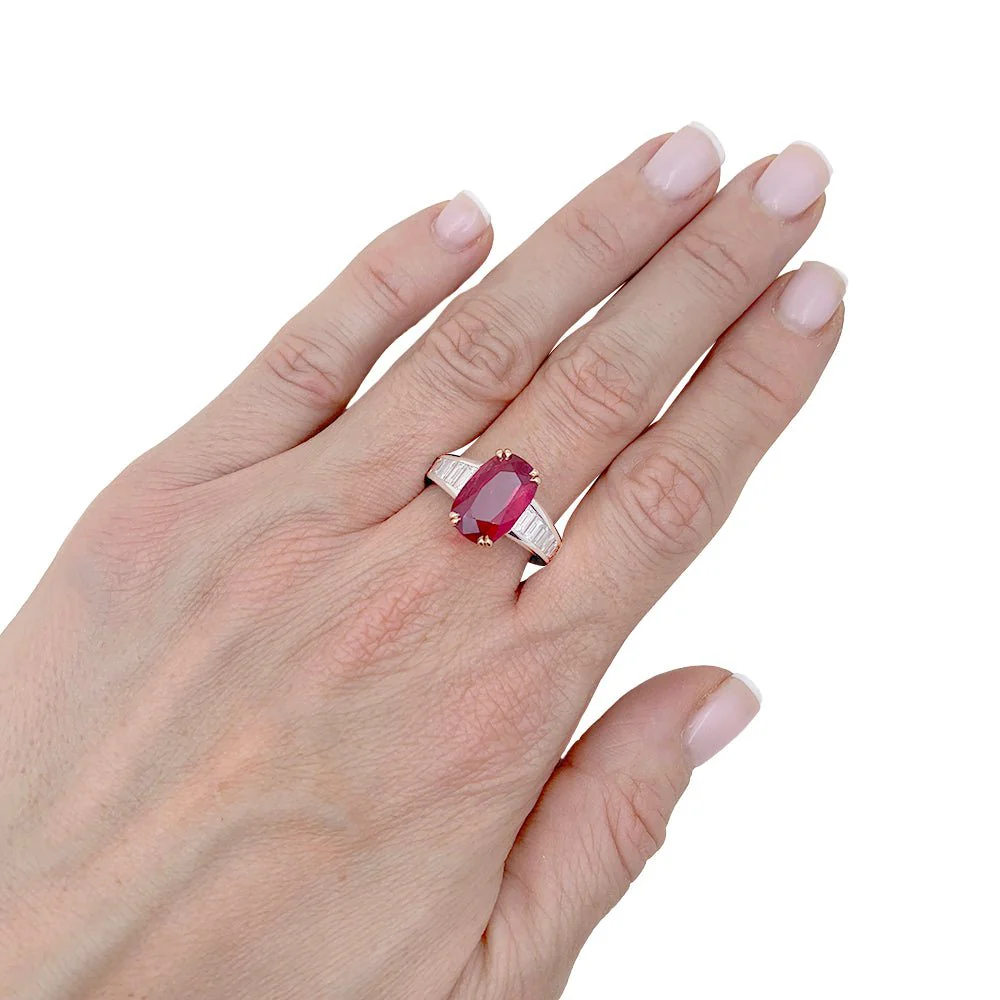 Bague deux ors, rubis et diamants - Image 2