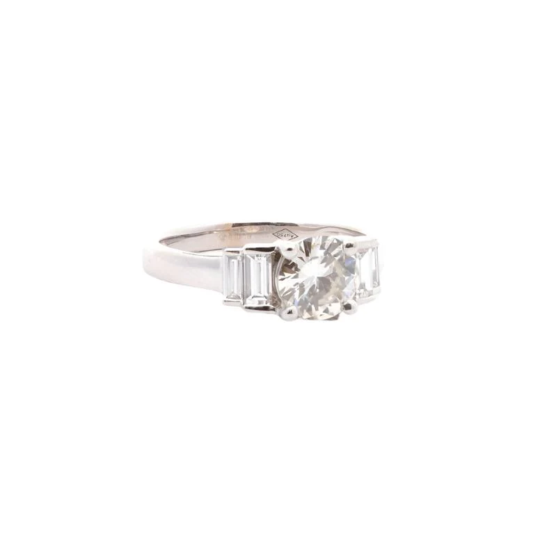Bague en or blanc et diamants - Image 3