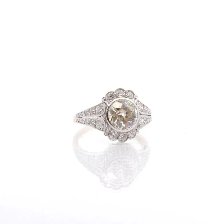 Bague diamant 1,77 cts J/VS2 en or 18k et platine - Image 2