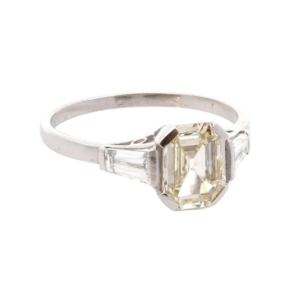 Bague Trilogie en platine et diamants - Image 5