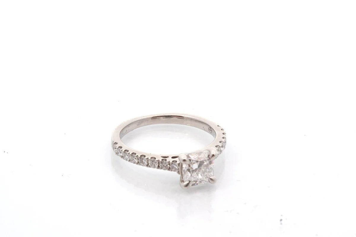 Bague en platine et diamant - Image 4