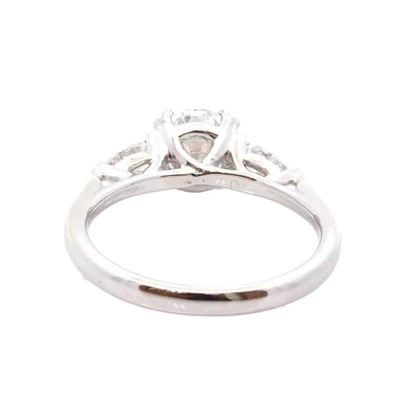 Bague Trilogie en platine et diamants - Image 4