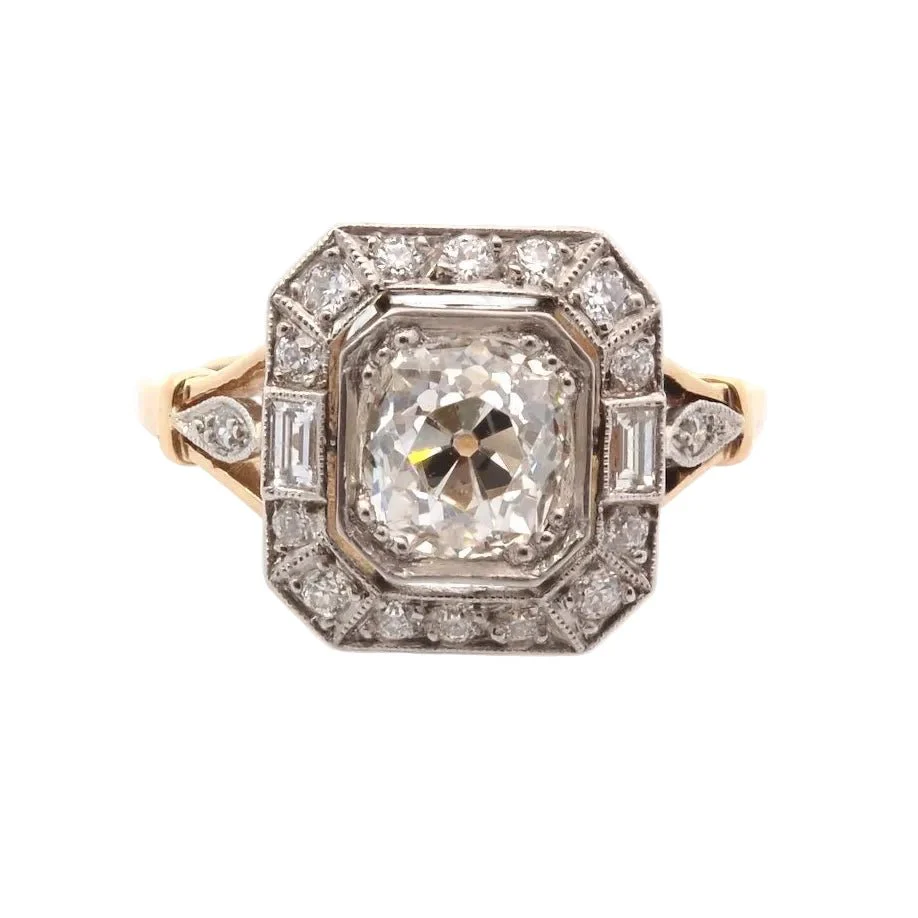 Bague Entourage en or jaune, platine et diamants