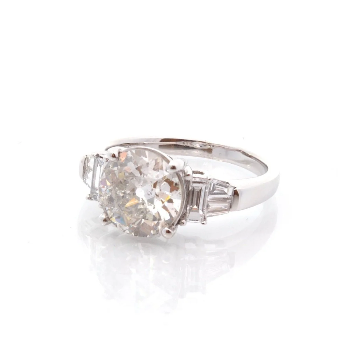 Bague en or blanc et diamants - Image 3