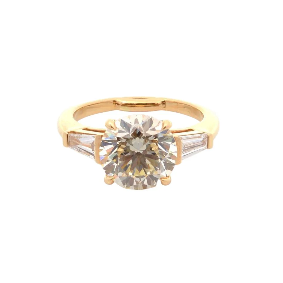 Bague Solitaire en or jaune et diamants