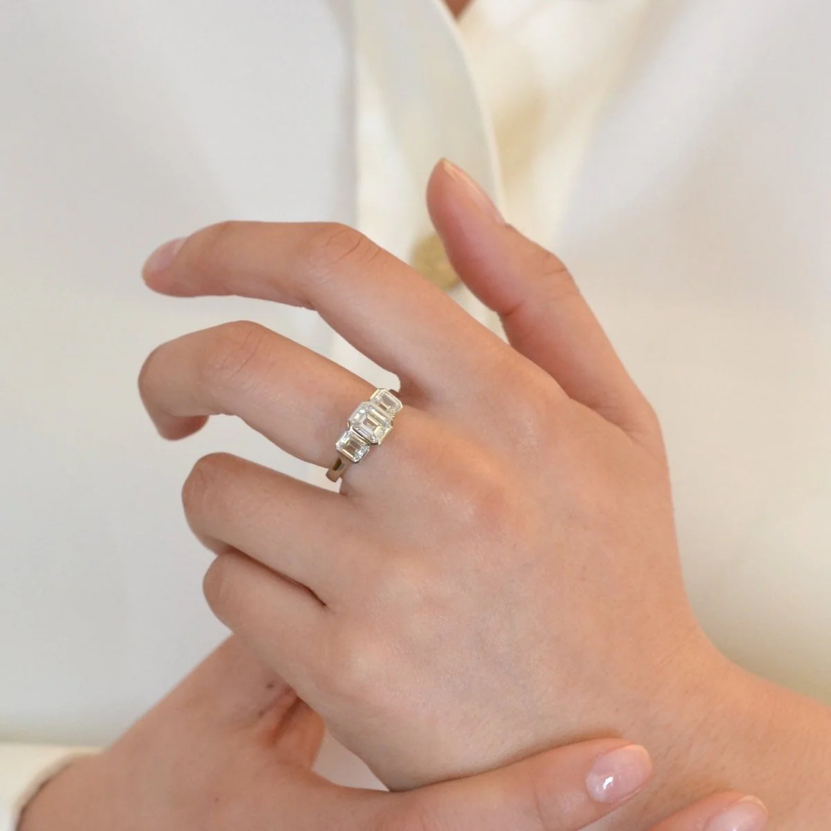 Bague en platine et diamant - Image 2