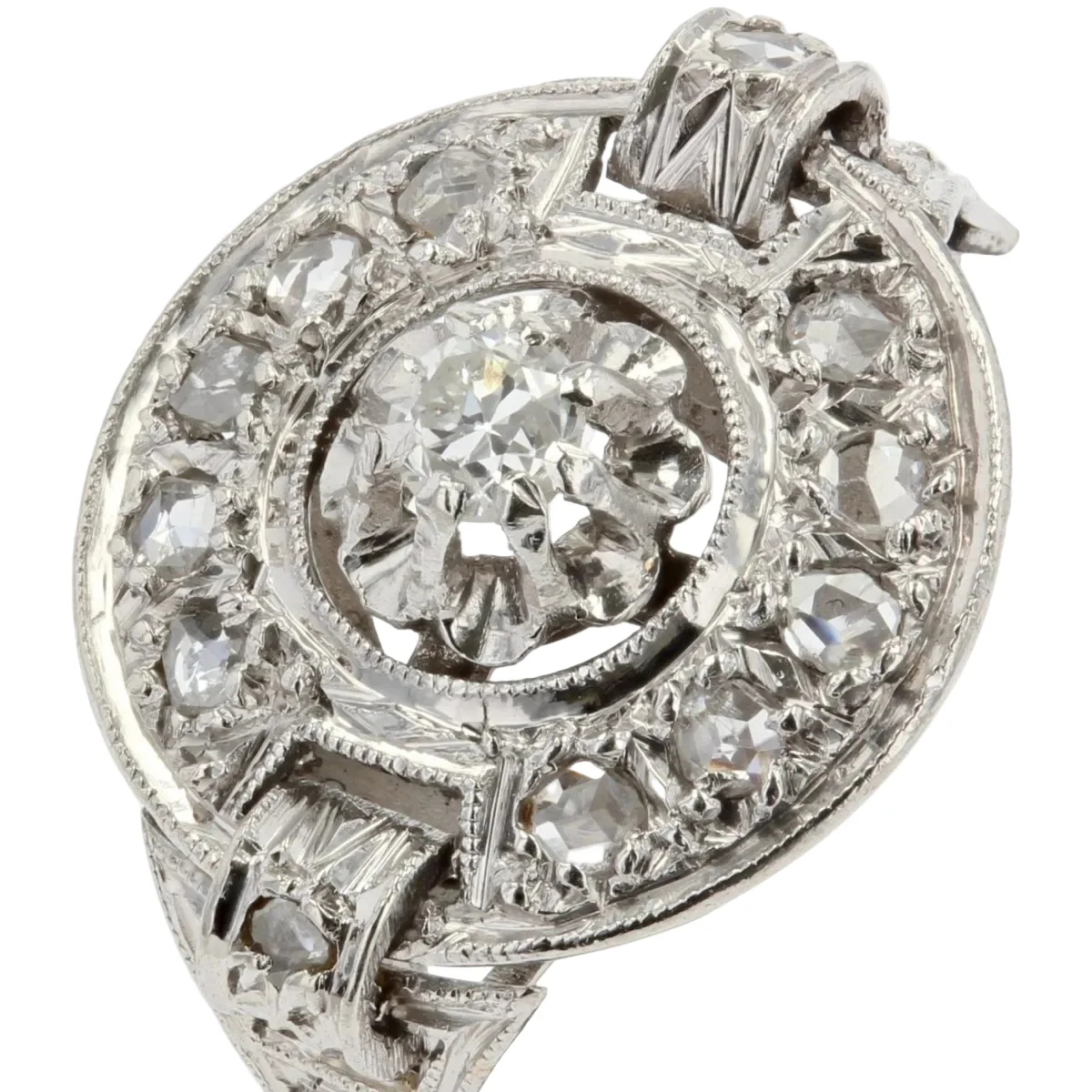 Bague Entourage en or blanc, platine et diamants - Image 7