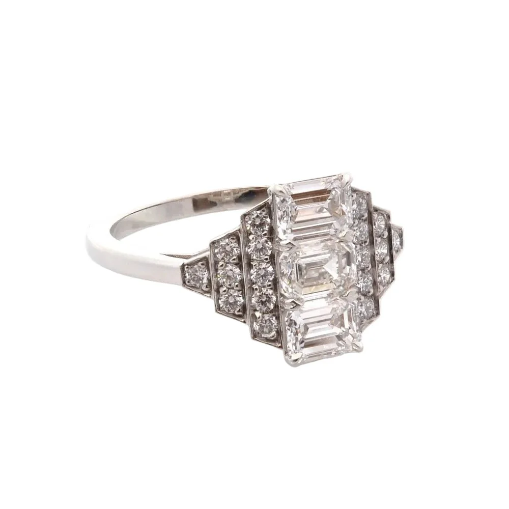 Bague Trilogie en platine et diamants - Image 4