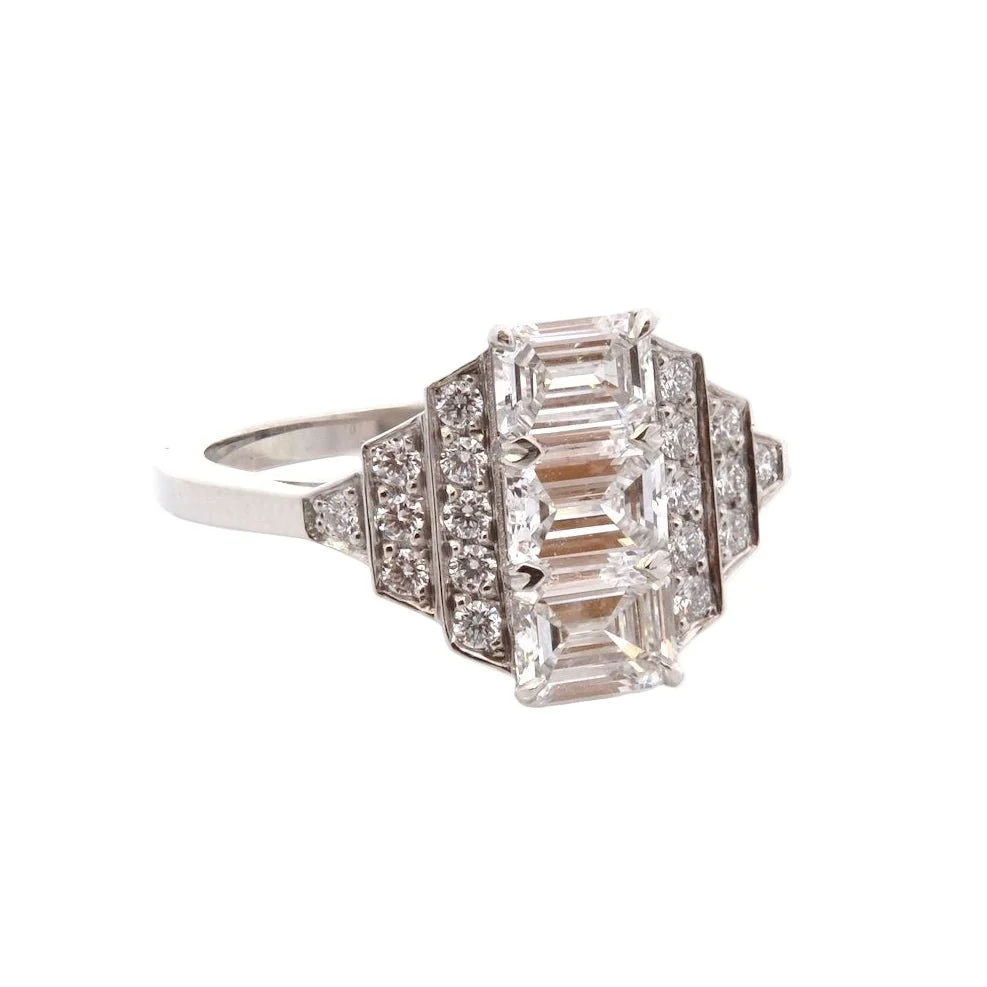 Bague en platine et diamants - Image 4