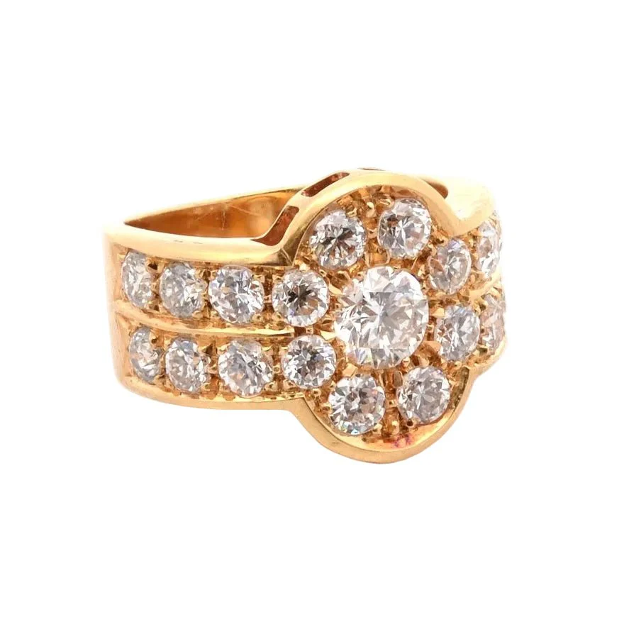 Bague Pavée en or jaune et diamants - Image 4