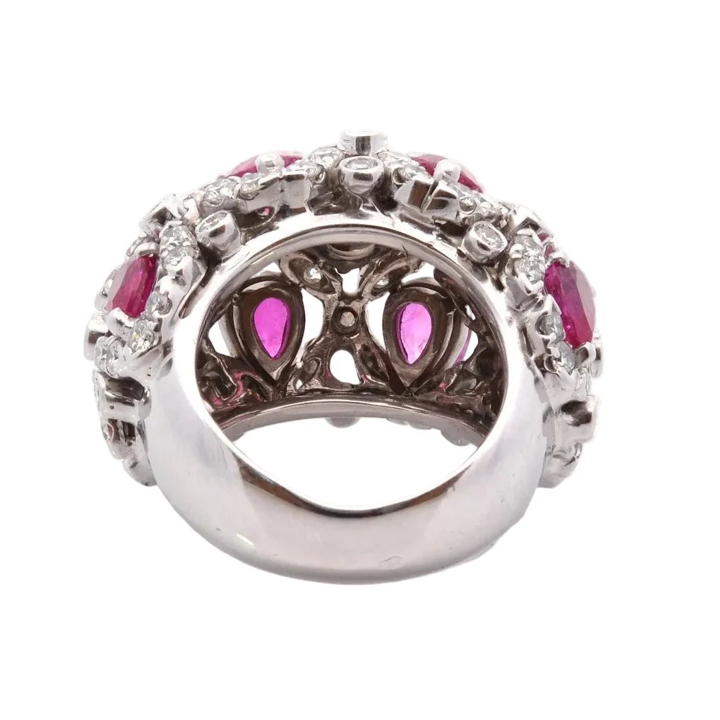 Bague Dôme en or blanc, rubis et diamants - Image 3