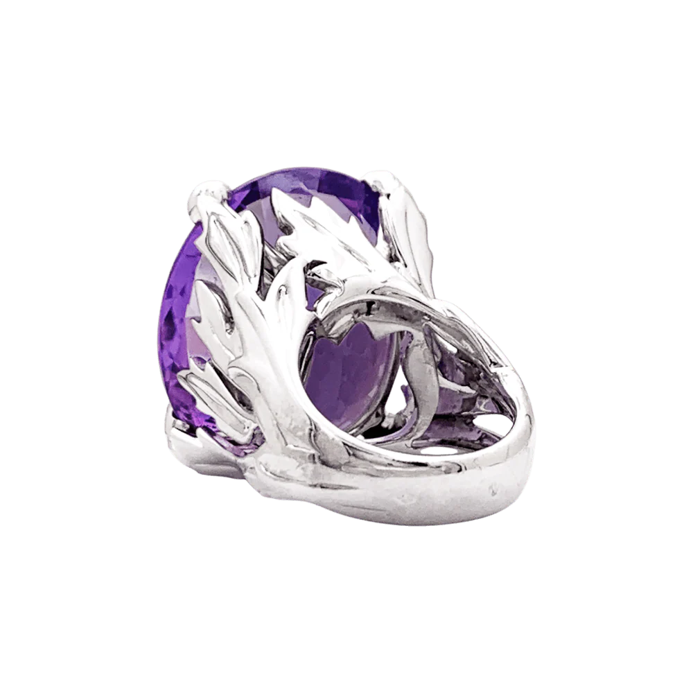Bague Cocktail DIOR "Miss Dior" en or blanc, améthyste et diamants - Image 4