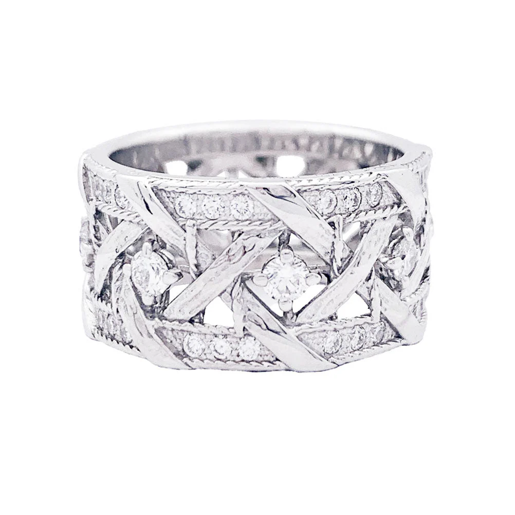 Bague DIOR "My Dior", or blanc et diamants