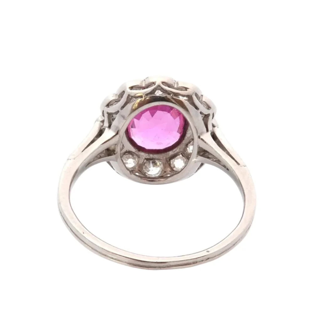 Bague Entourage en platine, rubis et diamants - Image 4