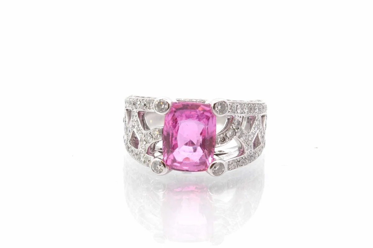 Bague d'occasion saphir rose et diamants en or blanc - Image 2