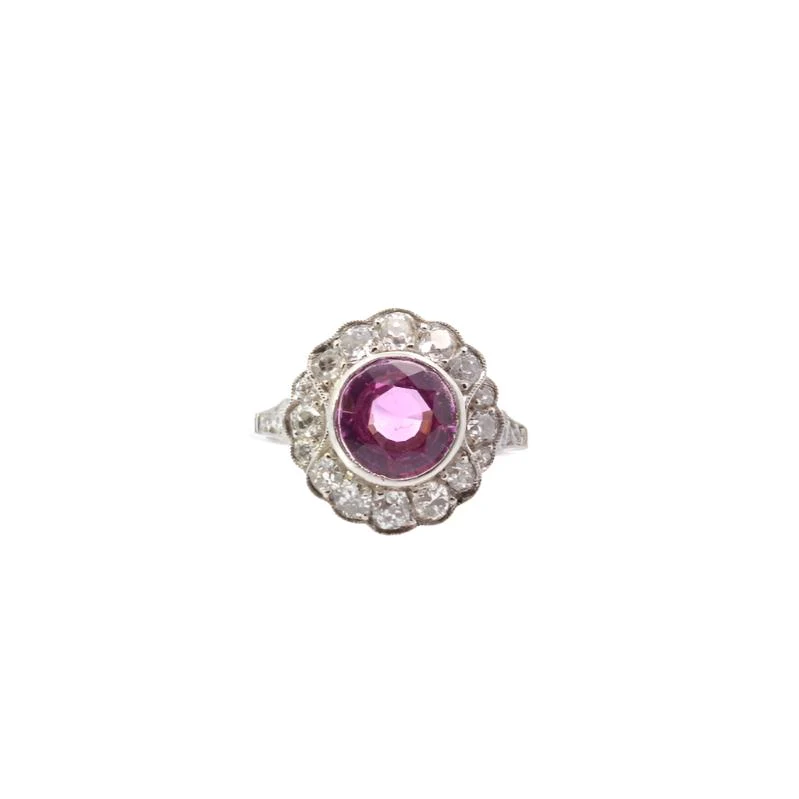Bague en platine, saphir rose et diamants