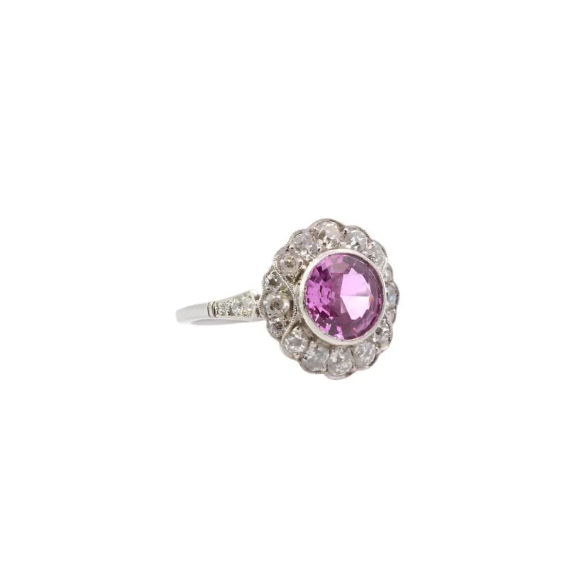 Bague en platine, saphir rose et diamants - Image 3