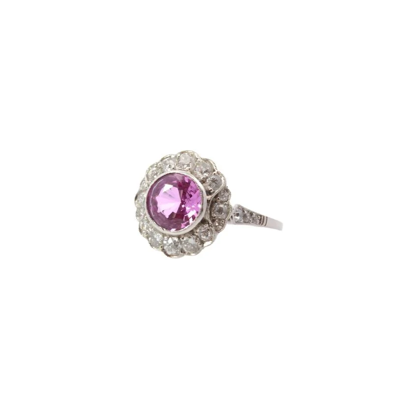 Bague en platine, saphir rose et diamants - Image 5