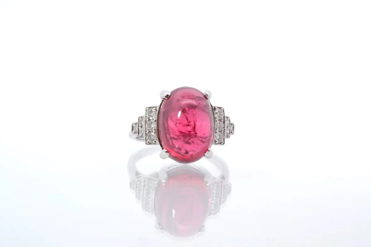 Bague sertie d'une tourmaline cabochon - Image 5