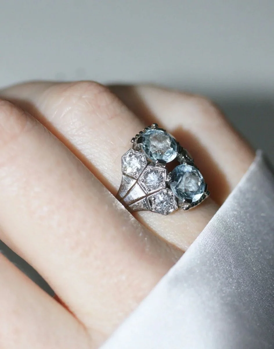 Bague dôme Art Deco aigue-marine et diamant