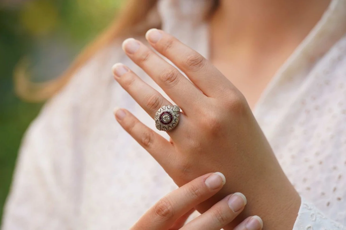 Bague dôme diamants en platine - Image 2