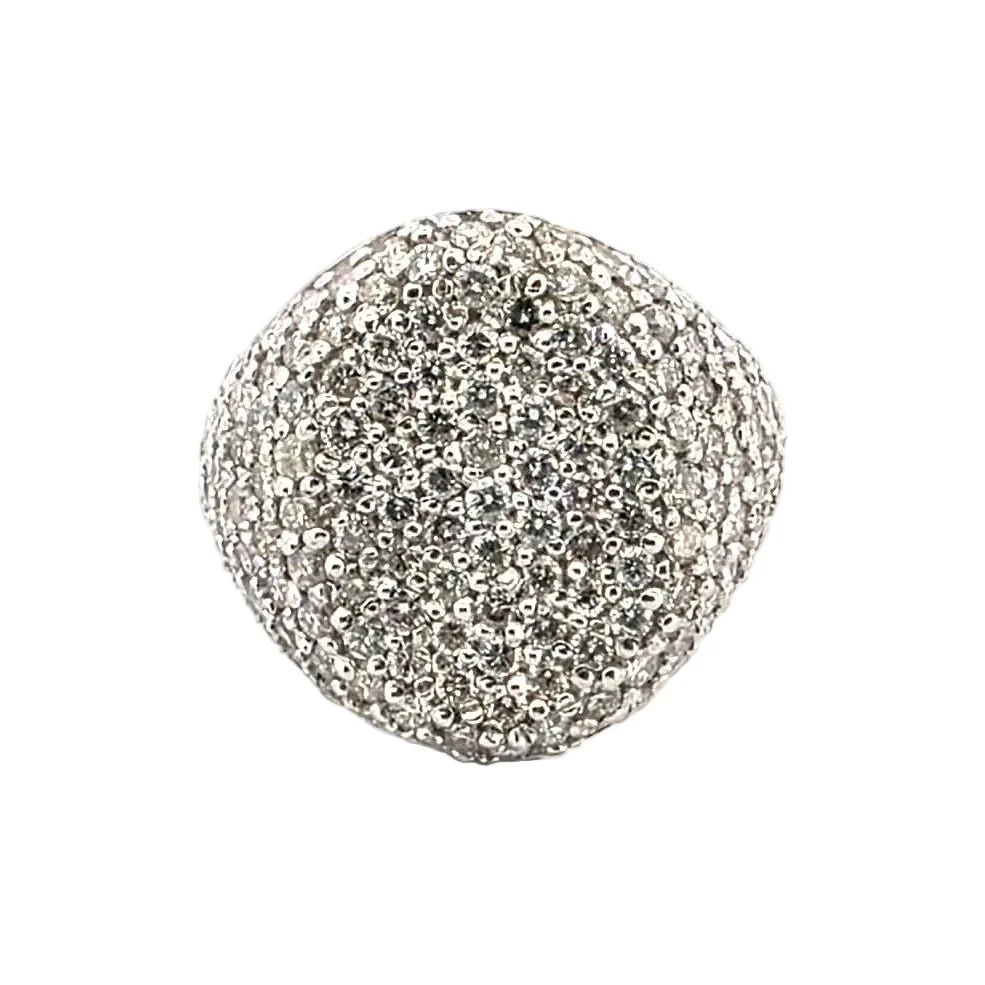 Bague Dôme en or blanc et diamants