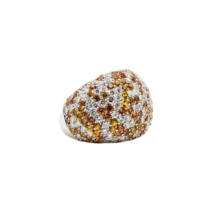 Bague Dôme en or blanc, saphirs et diamants - Image 3