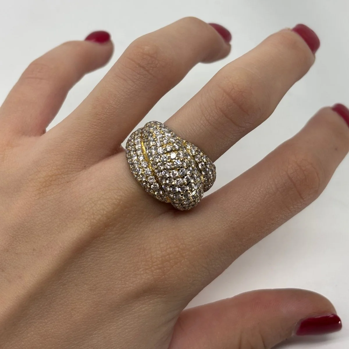 Bague Dôme en or jaune et diamants - Image 7