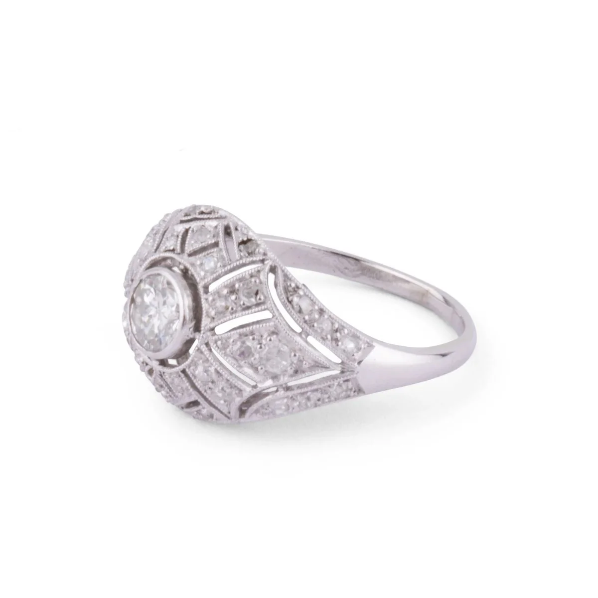 Bague dôme en platine et diamant - Image 2